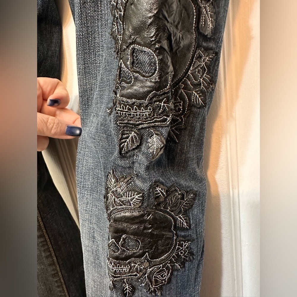 Vintage Ed Hardy skull embellished jeans - Picture 8 of 13